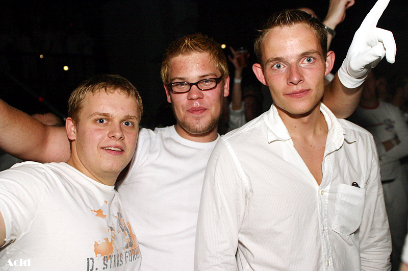 SENSATION WHITE - Sobota 2. 6. 2007